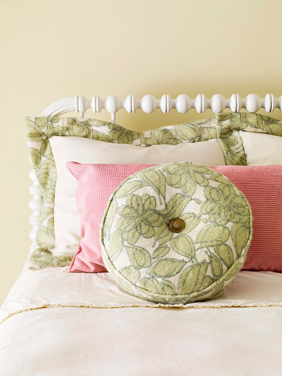 okrúhly dizajn farebné nápady na dekoráciu vankúšov na pohovku