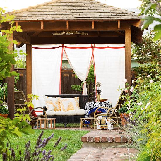 Terasy altánok dážď ochrana pred slnkom útulné príjemné