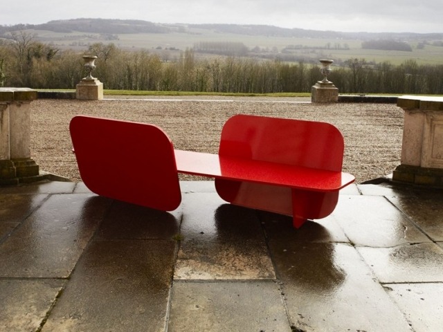 moderná záhradná lavička hliníkový červený dizajn EARHART La Chance moderná záhradná lavička hliníková červená EARHART La Chance