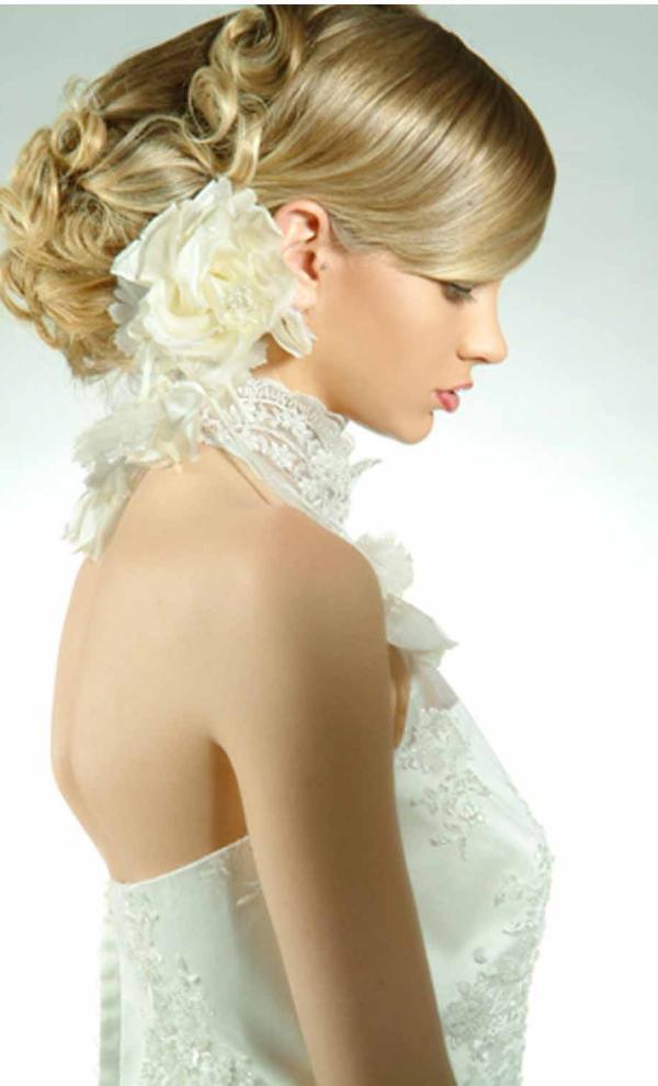 svadobný účes-leto-stredne dlhé-nápad