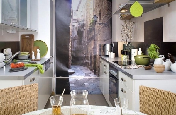 Tapetujte nápady na kuchyňu, ktoré dodajú miestnosti hĺbku
