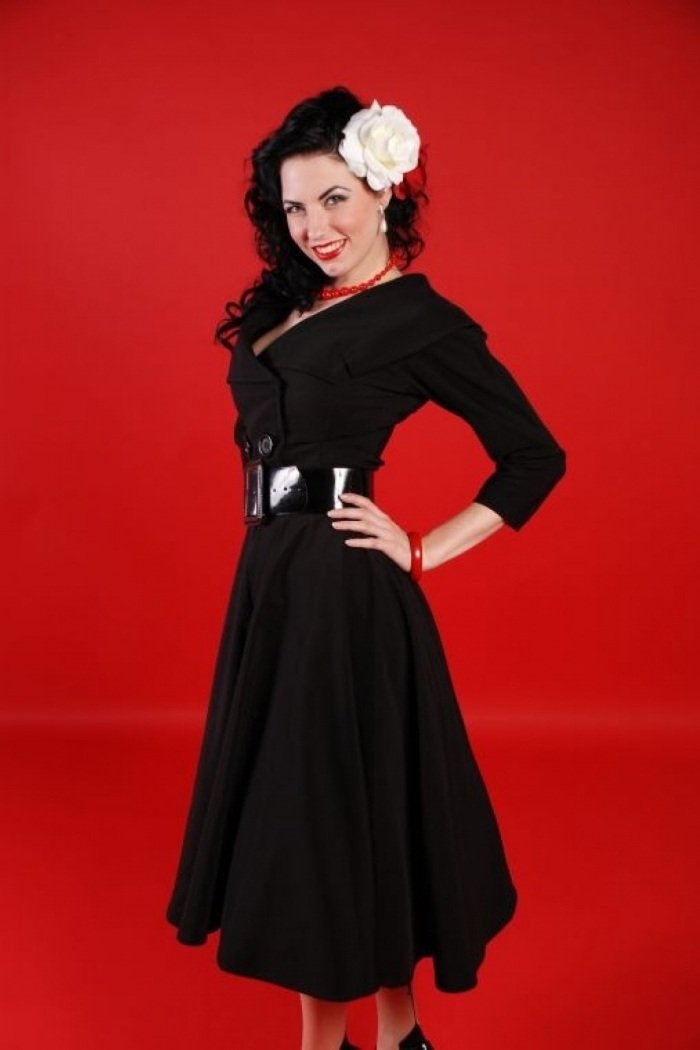 retro midi šaty v čiernej farbe s veľkým opaskom Tatyana-retro-midi-šaty-čierna-veľký opasok