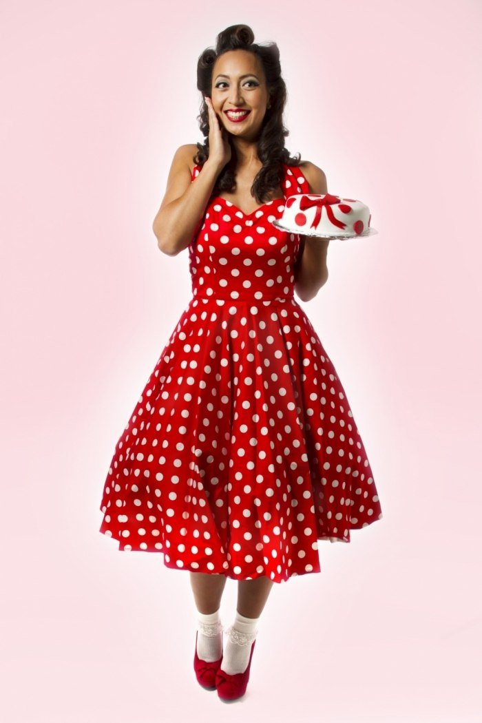 Vivien-Holloway-50-tka-ohlávka-šaty-hojdačka-červeno-biele-bodky