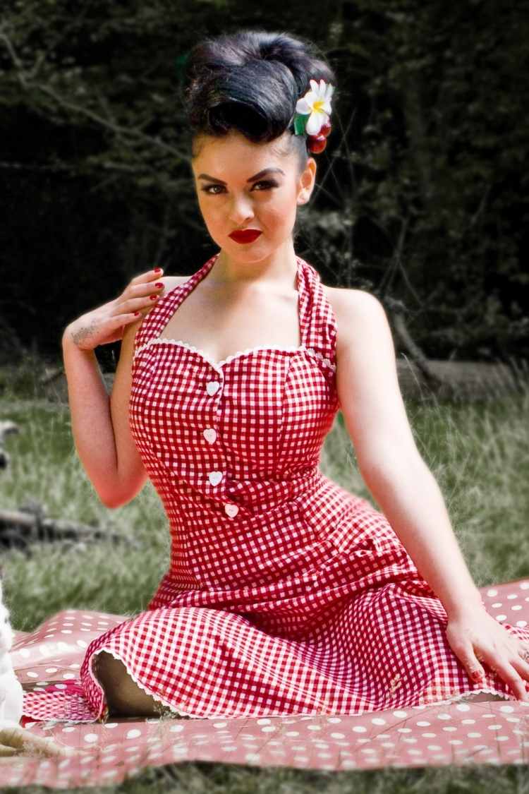Šaty Gretel Gingham s ohlávkovým výstrihom - biele, červené, bodkované šaty rockabilly 50. roky-Gretel-Gingham-bielo-červené bodky