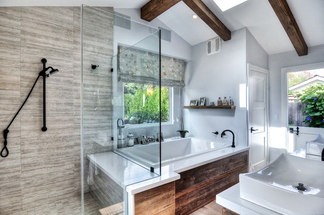 Vaňový obkladový sprchovací kút s dreveným vzhľadom Obkladový drevený vzhľad obklad do sprchovej kabíny kamenná stena