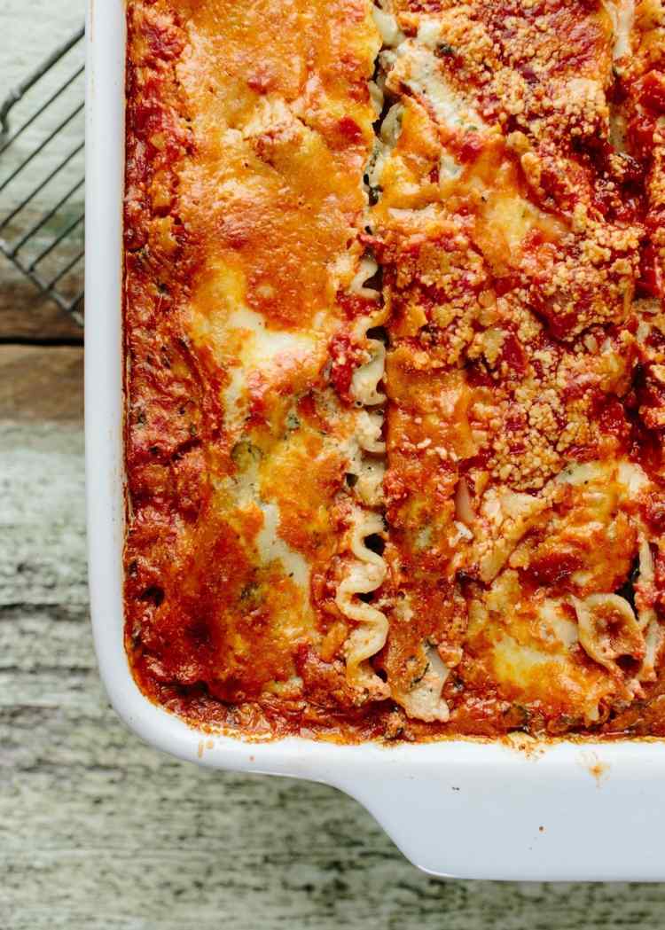 fitness recepty-zelenina-lasagne-paradajkovo-syr-mozzarella-parmezán-šampiňóny