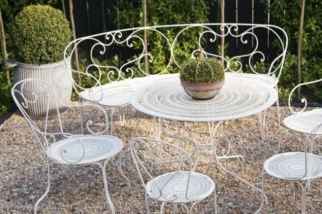 Kovaný železný nábytok-kovová biela pohovka