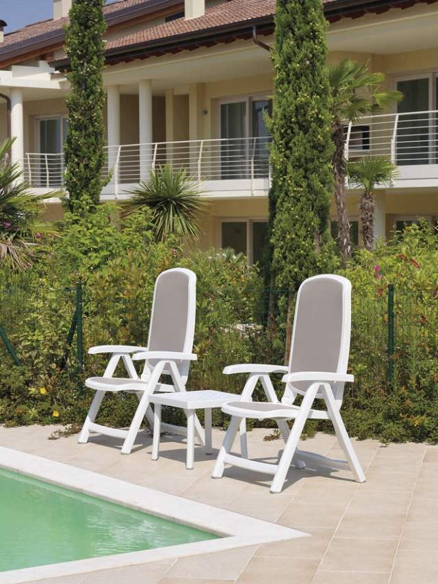 Plastové nápady na dizajn záhradných stoličiek odolné voči poveternostným vplyvom-DELTA Raffaello-Galiotto-nnardi Plastové stoličky záhradné stoličky dizajn DELTA Raffaello-Galiotto-nnardi