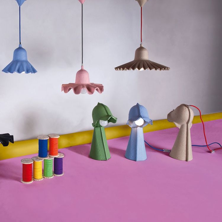 dizajnový-nábytok-závesná-lampa-stolná-lampa-ružová-modrá-zelená-šedá-VAJEC-OF-COLUMBUS