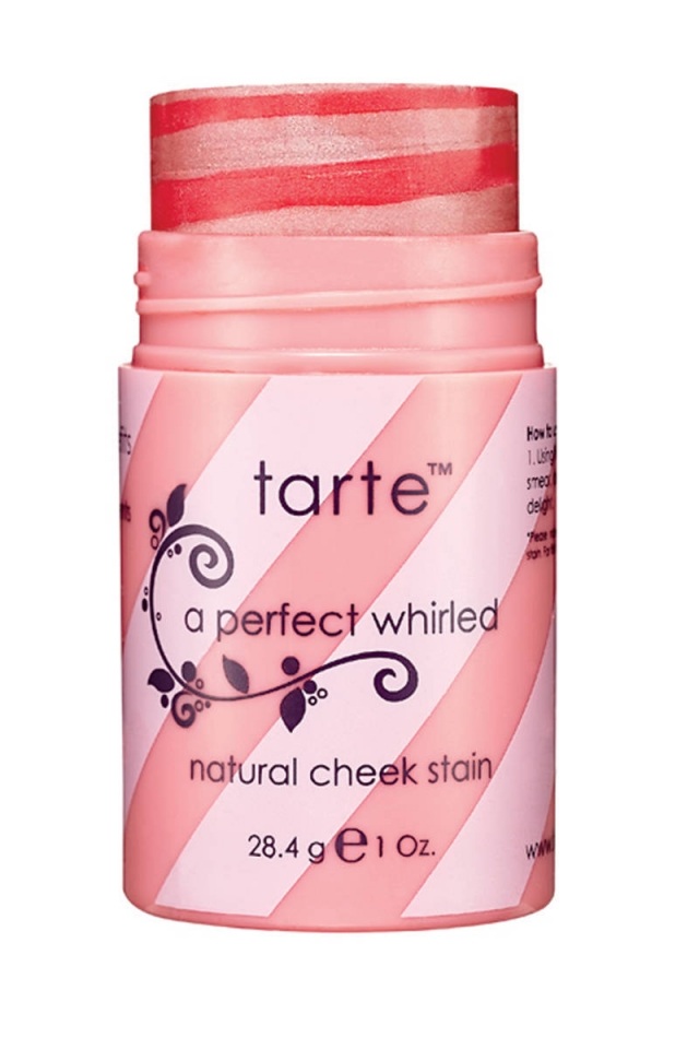 Marhuľová ružová - najlepšia tvárenka za rok 2009 elle-26-tarte-whirled-rouge-green-products