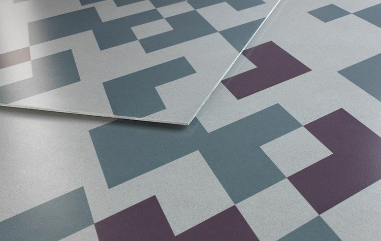 stenové panely z tenkého porcelánového kameniny s geometrickými motívmi kreatívne-obývacie-nápady-porcelán-kamenina-obklad-stena-vzor-sivý-LEALAB-LEA-CERAMICHE