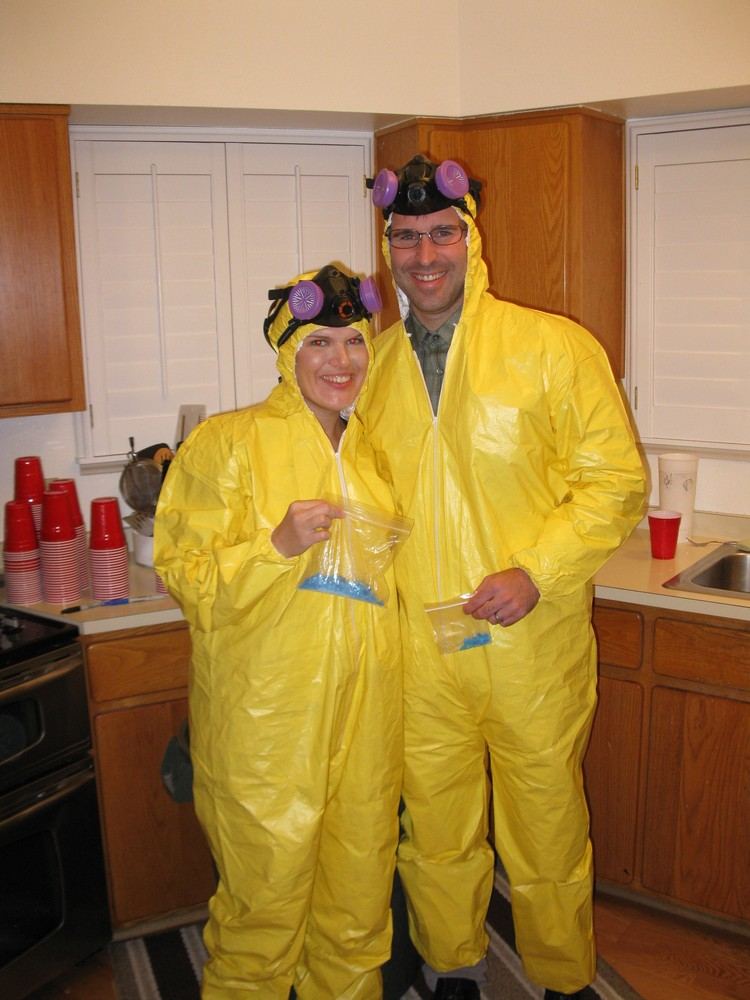 halloween-kostýmové nápady-televízia-lámanie-zlých-párov-urob si sám