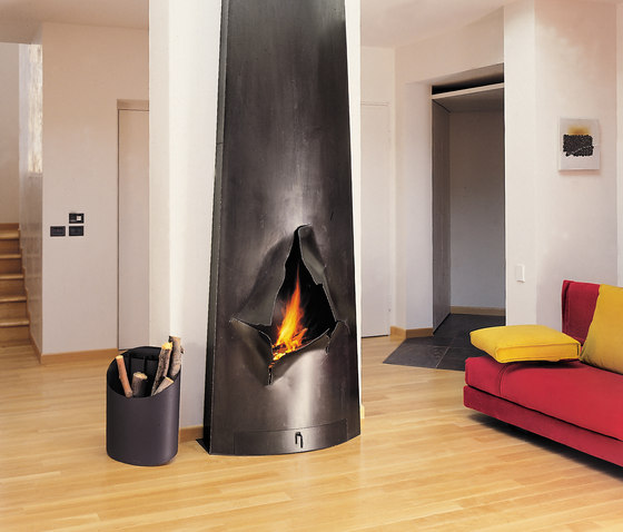 inovatívny tvar krbu krb s inovatívnym tvarom