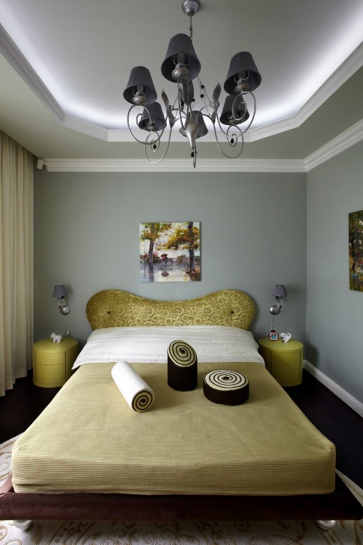 V spálni skombinujte šalviovú zelenú a žltozelenú hlava-farba-kombinácia-šalvia-zelená-žltá-zelená-záhlavie postele