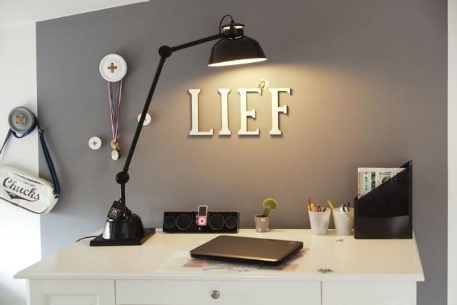 miestnosť pre mládež-nápady-dekorácia-stôl-učebný-kútik