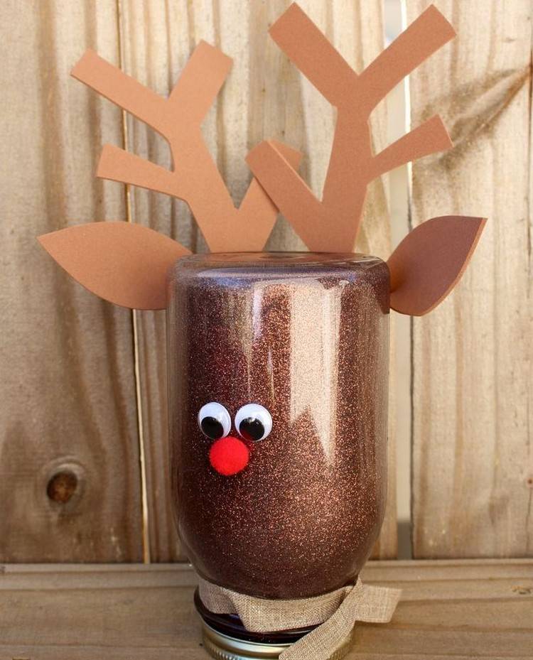 Sob Rudolf s hnedými trblietkami vianočné dekorácie-nápady-sklo-rudolf-sobí-trblietky-penové-parohy