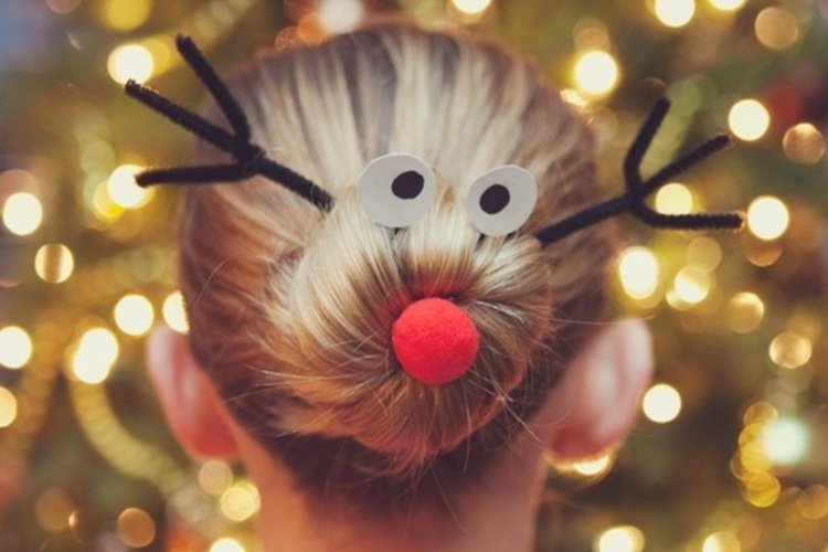 roztomilý drdol pre deti, ktorý vyzerá ako sob Rudolf účesy pre vianočné deti-nápady-drdol-rudolf-sob