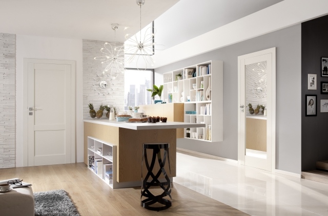 moderné drevené interiérové ​​dvere biele zrkadlo