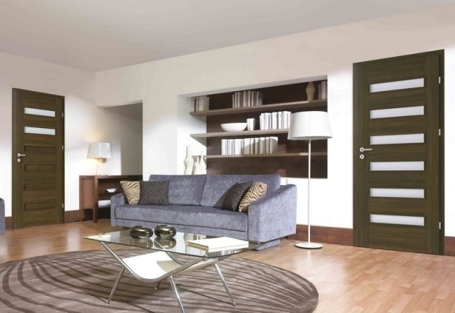 interiérové ​​dvere-drevo-sklo-zelená-farby-obývačka