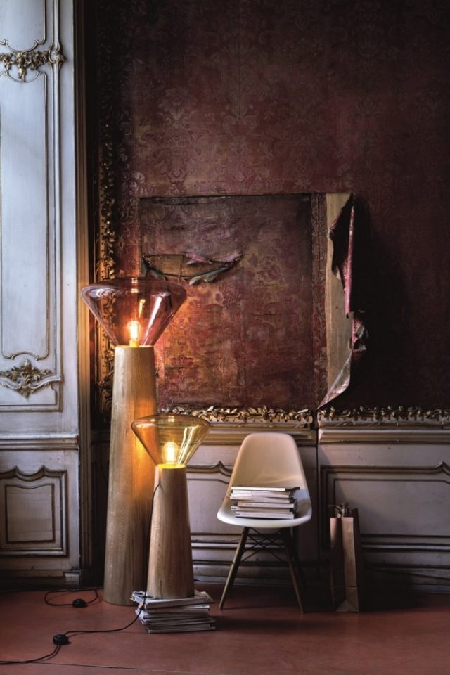 rustikálna drevená lampa-stojanová lampa na muffiny-stromy Lucie Koldova-Dan Yeffet Stojacia lampa muffinové stromy Živé nápady osvetlenie Lucie Koldova-Dan Yeffet