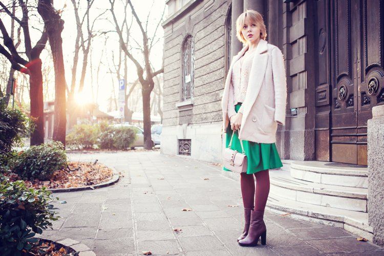 Členkové topánky Bordo pre elegantný a ženský vzhľad členkové čižmy-outfity-móda-bordo-kled-zelená-vinobranie