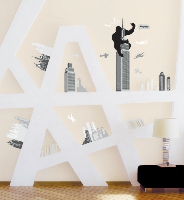 Nálepka na stenu King Kong, minimalistická biela nástenná polica Nálepka na stenu Minimalistické nápady na biele nástenné police