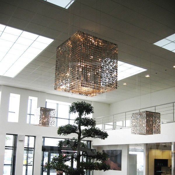 bublinková závesná lampa štvorcový kovový dizajn le labo bublinková závesná lampa kovová le labo dizajn