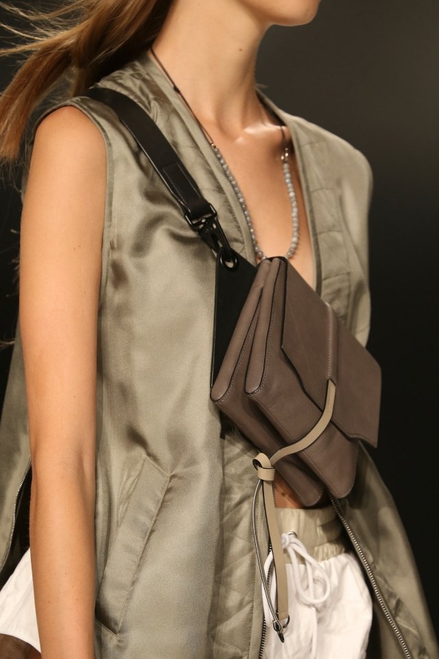 dizajnové tašky na jar 2015-Rag & amp; Mini kostená taška cez rameno designer-taschen-Rag- & amp; -Bone-mini-taška cez rameno-hip-2015