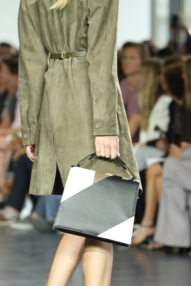 Obchodná taška prehodnotená-dizajnové tašky-lichobežník-Jason-Wu Business-Bag-designer-tašky-lichobežník-Jason-Wu-futuristické