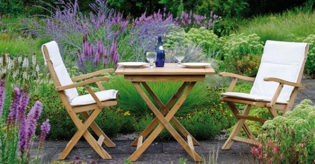 zadný teakový konferenčný stolík skladací nábytok do záhrady