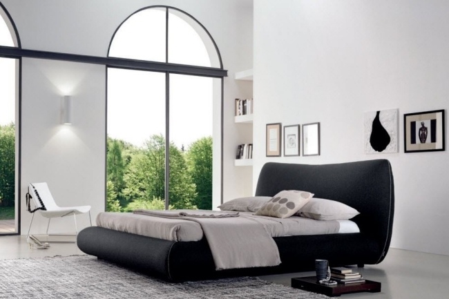 postele spálňa mesiac bolzan letti čierne látkové čalúnenie
