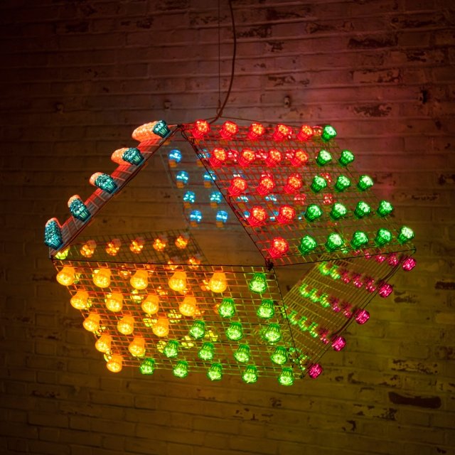 Dizajn-LED-Luster-Farebné-Studio-Bertjan-Pot