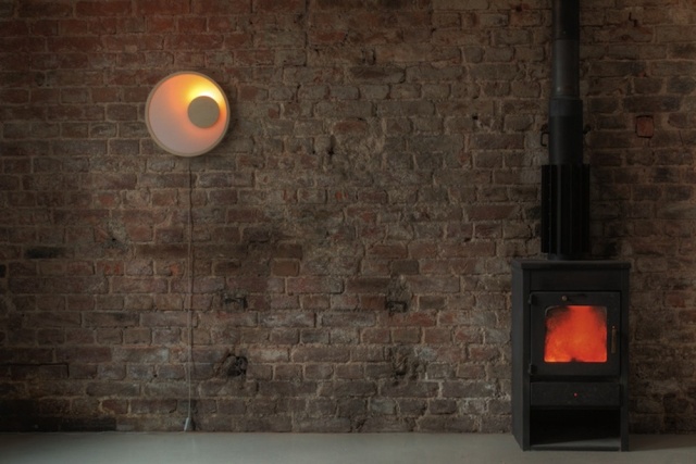 Nástenná lampa inšpirovaná mesiacom Kolo-Sand-Kolo-Magnet-Pani-Jurek