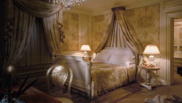 Nebo Clive Christian v kráľovskom štýle