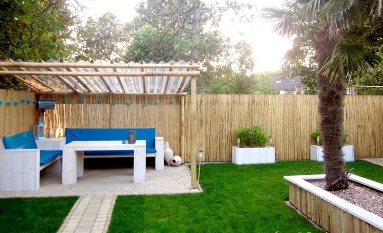 Bambusové rohože ako sieťka na ochranu súkromia pre nápady na záhradu a terasu