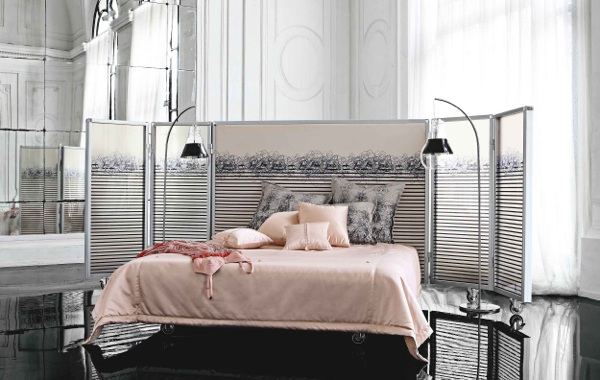 rozdeľovač postelí kombinácia postele s čelom