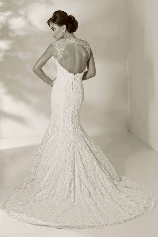 Čipkované šaty, okrúhly zadný výstrih šaty so zadným výstrihom-podlaha-dlhé-svadobné