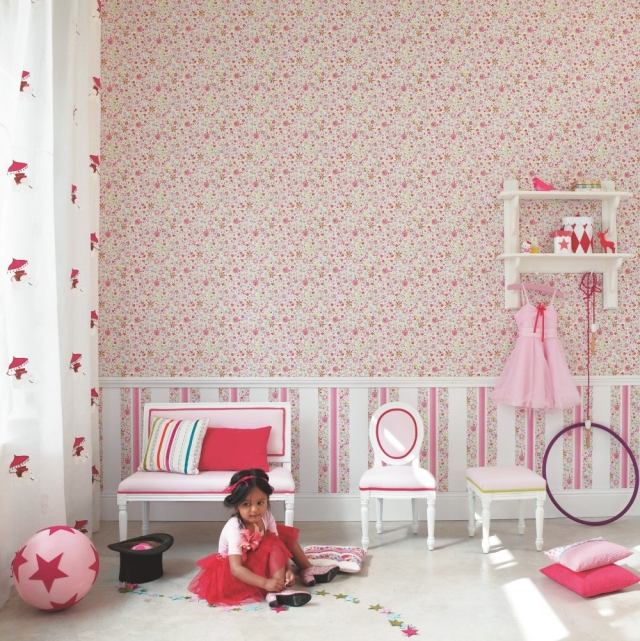 Tapety-škôlka-pre-dievčatá-jemné-vzory-nápady