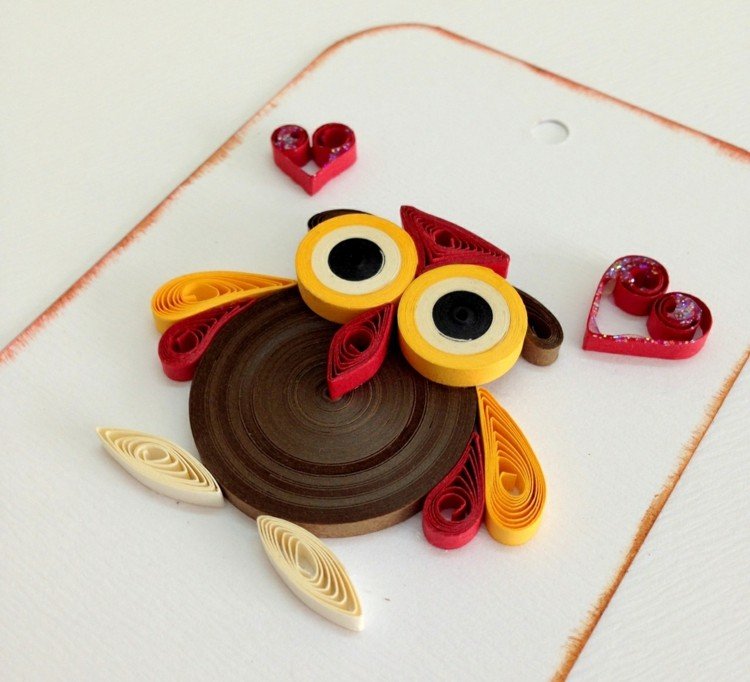 nápady remesiel papier vtipná dekorácia sova špirálové papierové prúžky