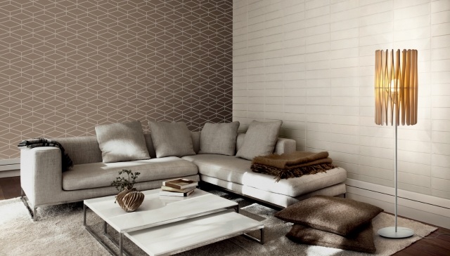 Stojacia lampa Drevená tienidlo Fabbian s kovovým rámom do obývačky, sivá Stojacia lampa Fabbian-drevo-lamelové tienidlo nábytok obývacia sedačka-sivá