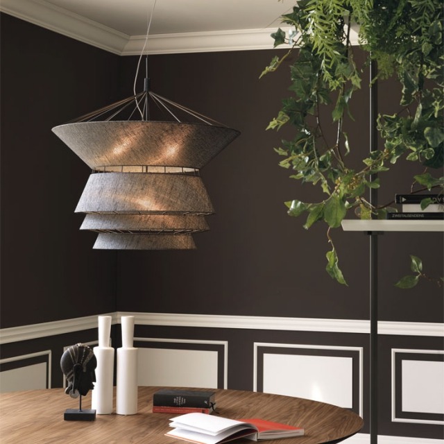 Dizajnové závesné svietidlo látkové tienidlo, moderný dizajn, kovový rám Závesná lampa v tvare tienidla v modernom kovovom ráme