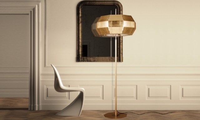 Moderná stojanová lampa-tienidlo s kovovým rámom-zlatý efekt-terra-ecosta cristal Stojacia lampa-tienidlo s kovovým rámom-zlatý efekt-ecosta cristal