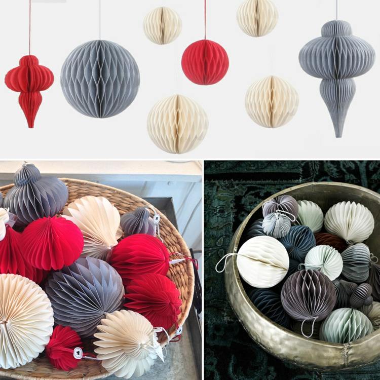Vianočné ozdoby z papiera v tradičných vianočných farbách Škandinávie nápady na vianočné dekorácie papierové gule červená biela sivý košík