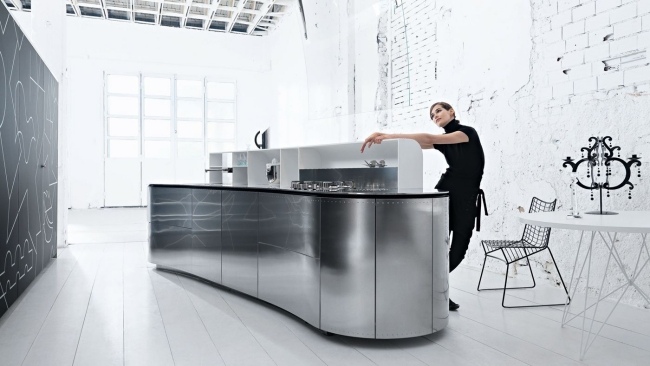 Hi tech kuchyňa Artematica-Curva nerezová oceľ Valcucine-kuchynský ostrovček-moderný tvar