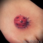 3D katicabogár tetoválás - mintafotó a kész tetoválásról 02032016 -ból 2