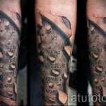 3D tetoválás a csuklón 2