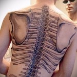 3D tetoválás a hátlapon - mintafotó a kész tetoválásról a 02032016 -ból 1