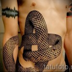 3D kígyó tetoválás a karfotón - példa a kész tetoválás fényképére 02032016 -ból 3