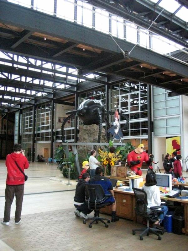 creative-office-designs-pixar