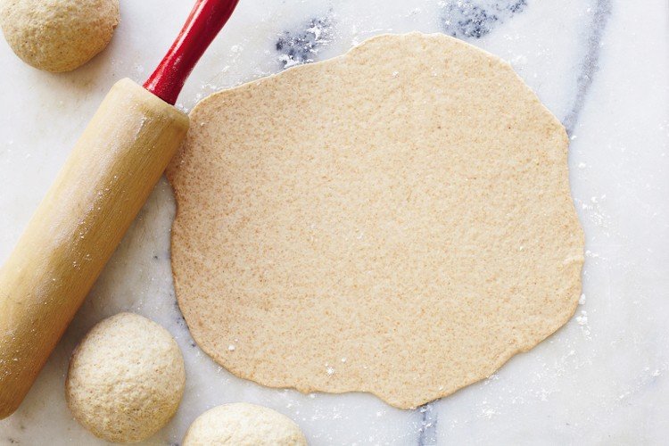 tarte flambée-cesto-recepty-špaldová múka